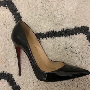 Christian Louboutin So Kate